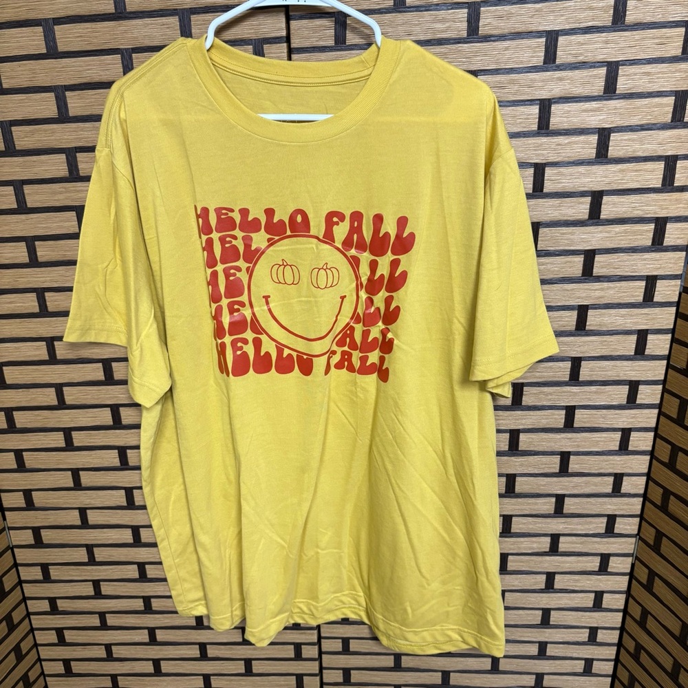 George Gold Hello Fall Shirt‎ Size 2X